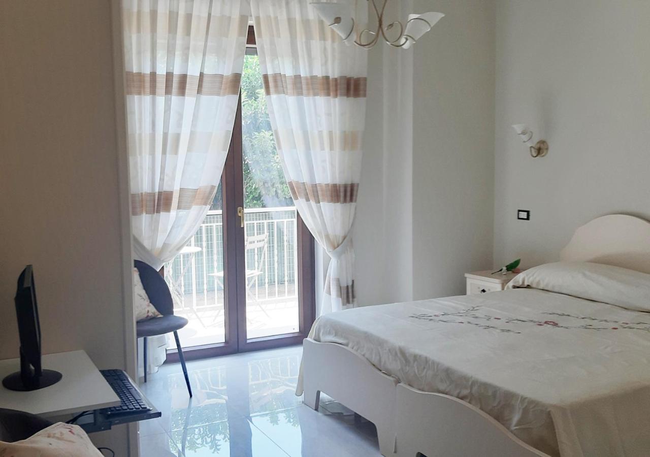 Domus In Fonte Bed & Breakfast Скафати Екстериор снимка